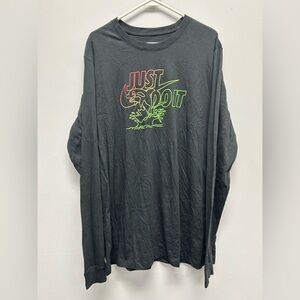 Nike "Dolphin" Graphic Longsleeve T-Shirt